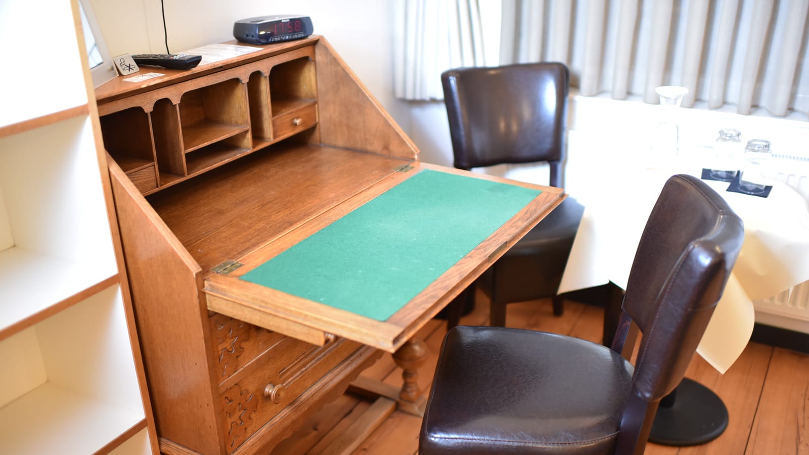 B&B South Room - Writing Desk